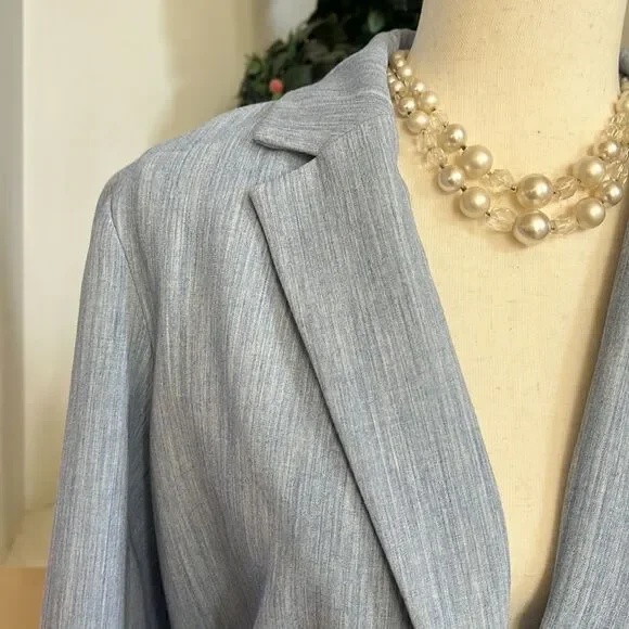 Nine West Women’s M blue Blazer & Shorts Business Set NEW - Picture 4 of 14